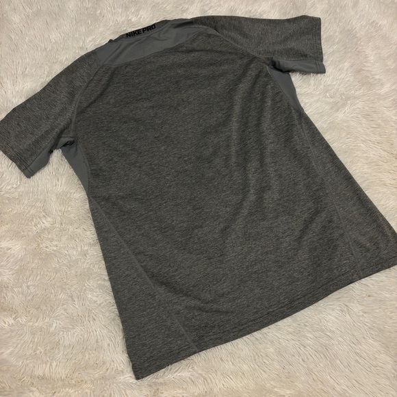 Nike Pro Dri-Fit Men’s Short Sleeve Performance Top Fitted Gray Black Swoosh Lg - Picture 8 of 11